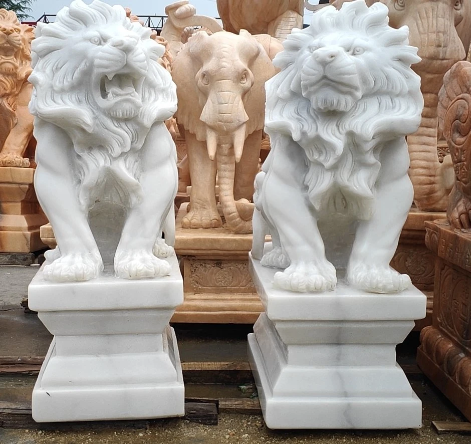 White Marble Free Standing Lion Sculpture for Gardens and Public Area (SYMA-004)